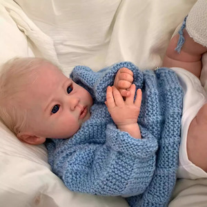 Poupée réaliste en silicone NPK Reborn Doll de 50 cm pour enfants de 4 à 6 ans - Product Image 2