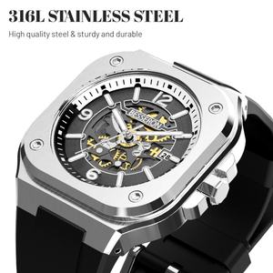 Montre-bracelet mécanique squelette triangulaire pour homme avec bracelet en silicone réglable, style mode, et grand cadran orné de cristaux - Product Image 5