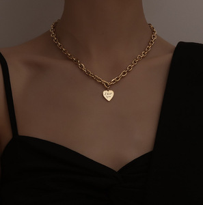 Collana con ciondolo a catena in acciaio inossidabile personalizzata per donna placcato oro <span class=keywords><strong>gioielli</strong></span> per amanti alla moda per regali di anniversario - Product Image 6