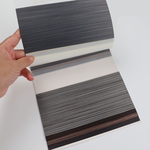 Tela con patrón de cebra del proveedor de China para persianas opacas Diseño de rayas horizontales Técnica simple-Persianas de tela de repuesto - Product Image 4