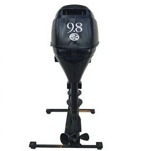 Moteur hors-bord Tohatsu 9.8HP 4 temps 15 pouces à arbre long, modèle 2011, en promotion, livraison immédiate, avec capot d'hiver 100% coton uni à l'avant - Product Image 1