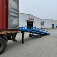 Rampe de quai mobile hydraulique certifiée CE EN1398 de 8 tonnes, niveleur de chargement de conteneurs portable, plateforme élévatrice en acier au carbone avec pneus pleins