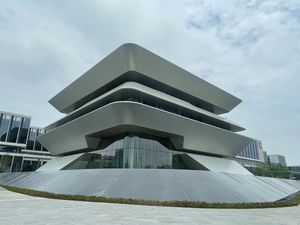 Paneles de Muro Cortina de Aleación de Aluminio Modernos con Superficie Anodizada para Aplicaciones Exteriores en Edificios - Product Image 1
