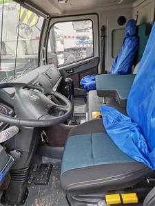 מנוף נייד ZTC700V562 בעל כושר הרמה של 70 טון, מנוף בנייה להרמת כבישים, גשרים, שדות נפט, כרייה, מוכן לייצוא - Product Image 5