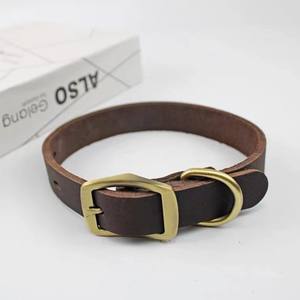<span class=keywords><strong>Collar</strong></span> de Cuero para Perro (Cuero Genuino) - Ensanchado, Engrosado, Ajustable, Apto para Perros Pequeños/Medianos/Grandes - Product Image 4