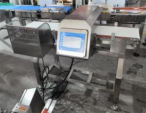 Băng tải máy dò kim loại cho các nhà máy thực phẩm phát hiện cao Tự động từ chối phát hiện kim loại tùy chỉnh - Product Image 3