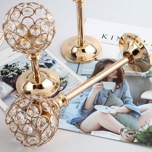 Lussuosi <span class=keywords><strong>Portacandele</strong></span> in Metallo Argentato con Cristalli, Candelabri in Vetro Dorato Personalizzabili per Tavoli da Matrimonio Perfetti - Product Image 6