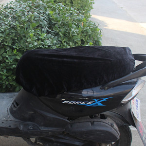 Housse de siège de Scooter en flanelle épaisse et pelucheuse, coussin d'hiver bleu pour protection du siège de moto et Scooter électrique - Product Image 2