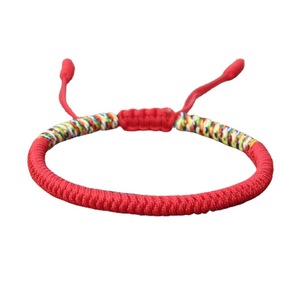 Pulseras trenzadas de la amistad, cuerda roja tibetana de macramé, hecha a mano, ajustable, de la suerte, budista, 2022 - Product Image 3