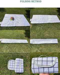 Tapete Plegable de Tela Oxford Impermeable y Reutilizable, Diseño a Cuadros Blanco, 150CM*200CM, Impresión Personalizada, Ligero y Duradero para Exteriores - Product Image 2