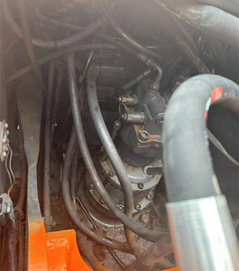 Excavadora usada sobre orugas Hitachi EX120 duradera de Japón, excavadora ZX120 de 12 toneladas para el hogar, granja, jardín, excavadora vendida en todo el mundo - Product Image 5