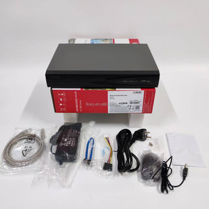 Hk <span class=keywords><strong>DS</strong></span>-<span class=keywords><strong>7604NI</strong></span>-Q1/4 P 4 canaux 1U 4 PoE 4K NVR - Product Image 2