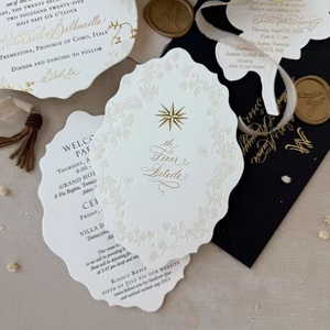 Großhandel Maßgefertigte Elegante Hochzeitseinladungen mit Goldfolie und Umschlägen auf Karton/Kunstpapier für Kirchenhochzeiten und Empfänge - Product Image 2