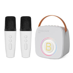 Microphone sans fil à <span class=keywords><strong>LED</strong></span> RVB pour enfants avec lumières de couleur RVB et caisson de basses pour karaoké à domicile et conférences Fonctionne avec <span class=keywords><strong>Amazon</strong></span> Music - Product Image 6