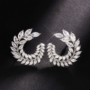 Orecchini a Spirale con Foglie e Cristalli per Donne, Accessori Moda per Uso Quotidiano e Feste - Product Image 1