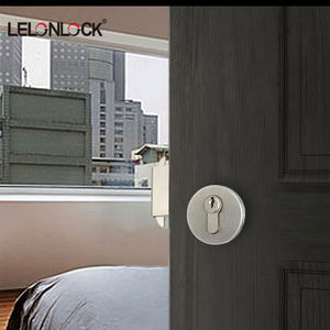 टिकाऊ निर्माण हुक स्टेनलेस स्टील स्लाइडिंग दरवाजा ताला - Product Image 2