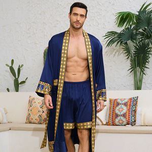 Venta al por mayor de fábrica/Conjunto de Bata y pantalones cortos de satén de estilo barroco europeo y americano nuevo transfronterizo de verano informal para hombres OEM - Product Image 2