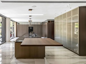 Mueble de Cocina Moderno con Puerta de Vidrio y Diseño de Panel MDF para Interiores de Lujo - Product Image 4