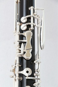 <span class=keywords><strong>Corno</strong></span> <span class=keywords><strong>inglese</strong></span> professionale di alta qualità e livello superiore, in ebano, con finiture argentate, con custodia, OEM. - Product Image 4