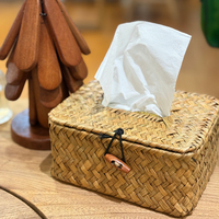Boîte à mouchoirs décorative en jonc de mer et jacinthe d'eau tressée à la main pour rangement de table – Fournisseur en gros