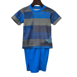 2025 Unisex anpassbares Sommerfußball-Set Herren-Fußball trikot Atmungsaktives Polyester Top Sale Neues Design Erwachsenen größen training - Product Image 1