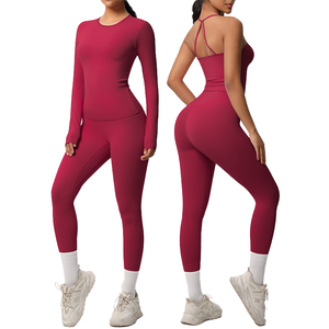 Ensembles de yoga et fitness 3 pièces personnalisés pour femmes, légers et unis, haute qualité, tenues de sport pour l'entraînement et la gym, collection 2026 à succès - Product Image 1