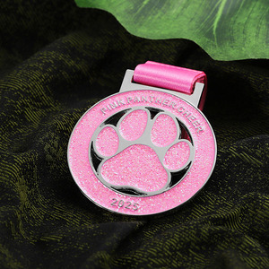 Medalla de carrera de Pata de Gato cinta con purpurina Rosa metálica personalizada - Product Image 6