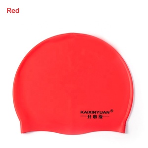 قبعة سباحة سيليكون متعددة الألوان مناسبة للطعام بدون خياطة مع شعار مخصص، توصيل سريع وخدمة دروبشيبينغ - Product Image 5