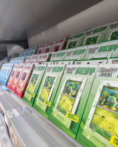Tarjetas coleccionables Pokemoned originales de alta calidad PM, juego de exhibición de primer socio, 151 paquetes de refuerzo Pokemoned - Product Image 2