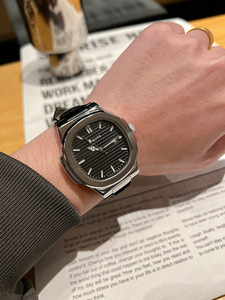 <span class=keywords><strong>Montre</strong></span> décontractée ultra-fine pour <span class=keywords><strong>homme</strong></span> de <span class=keywords><strong>marque</strong></span> <span class=keywords><strong>suisse</strong></span>, nouveau bracelet en cuir, mouvement à quartz, verre en alliage, bracelet de 20 mm, aiguilles, article populaire pour le commerce extérieur - Product Image 6