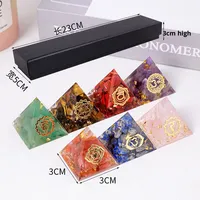 Neue 3CM umwelt freundliche Kristallkies-Epoxidharz-Pyramiden verzierung UV-gedruckte Weihnachts-Home-Office-Desktop-Energie