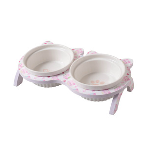 Comedero doble elevado de cerámica para gatos con diseño de huellas de patas, juego de platos para comida y agua. - Product Image 4