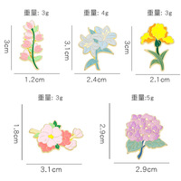 Fabricant professionnel de badges personnalisés en Chine, émail souple, alliage de zinc, placage or rose, gaufrage, style tendance, taille personnalisée