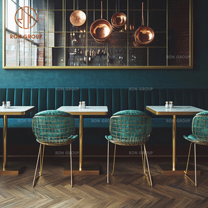 Sang Trọng Nhà Hàng Ghế Và Bàn Đồ Nội Thất Thiết Lập Màu Đen Vàng-Veined Bằng Đá Cẩm Thạch Vuông Bảng & Ngọc Lục Bảo Nhung Ghế Với Chân Bằng Đồng - Product Image 3