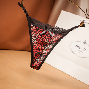 <span class=keywords><strong>Fotos</strong></span> <span class=keywords><strong>de</strong></span> mujeres en tanga transparente, tanga <span class=keywords><strong>de</strong></span> seda helada con estampado <span class=keywords><strong>de</strong></span> leopardo, ropa interior sin costuras. - Product Image 4