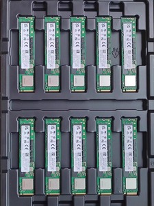 Horng Shing PM983ไดรฟ์แบบ solid-state เกรดองค์กร1.88T/1.92T/3.84T 2.5นิ้ว M.2 U.2 NVMe PCIe - Product Image 3