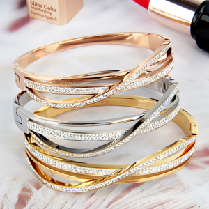 Bracciale in Acciaio Inossidabile Dorato a Forma di <span class=keywords><strong>S</strong></span> con Diamanti, Accessorio di Gioielleria di Alta Qualità per Donna, Regalo per Feste - Product Image 1