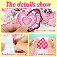 En gros, patchs roses au design preppy, patchs de sororité personnalisés, patchs thermocollants brodés avec lettres, mini badges chapeau de cowgirl