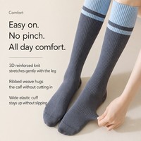 Chaussettes de sport longues antidérapantes en coton avec grip en silicone pour femmes, idéales pour le yoga, le Pilates et la compression, vente en gros