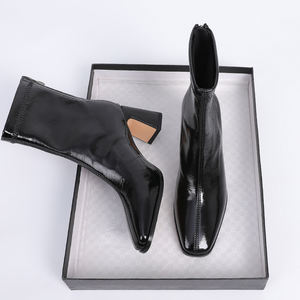 Chaussures personnalisées Nouveautés Mode Fermeture éclair Bottes courtes en cuir noir pour femmes Talon épais Bottes pour femmes Bottes d'hiver à la cheville pour femmes - Product Image 2