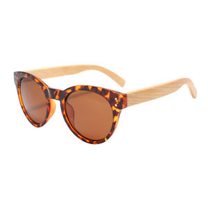 Nuevas Gafas de Sol Cat Eye con Montura de PC y Lentes TAC con Protección UV400, Unisex, Modernas, Redondas, de Madera de Bambú - Product Image 1