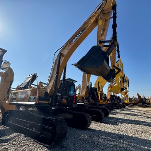 Excavadora de cadenas SANY SY365H de 36 toneladas, potente y rentable para uso agrícola y en propiedades. - Product Image 1