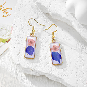 Boho Botanical Dried Flower <b>Earrings</b> Handmade Epoxy Resin Rectangle Frame Floral Drop <b>Hook</b> <b>Earrings</b> Ladies Nature Jewelry Gift - Product Image 2