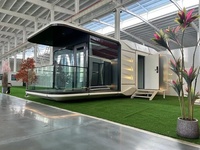 Capsule spatiale de luxe modulaire préfabriquée, maison étanche et résistante aux ouragans, mini-villa mobile pour hôtel de villégiature, glamping et camping.
