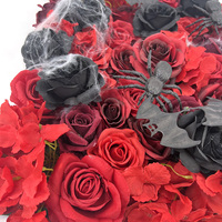 Mur de fleurs artificielles d'Halloween, roses artificielles rouges et noires, décoration araignée, ornement chauve-souris, toile de fond pour bar, club, photomaton