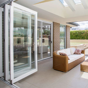 DAIYA <span class=keywords><strong>7</strong></span> di vetro di alluminio del pannello bifolding porta con balcone in alluminio bifolding porta di vetro - Product Image 5