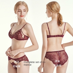 Completo Intimo Gotico in Pizzo Francese, <span class=keywords><strong>Reggiseno</strong></span> Sexy e Puro Desiderio per Seni Piccoli da Donna, Senza Ferretti, con Effetto Push-Up - Product Image 3