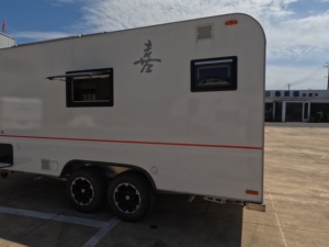 Remolque de Viaje Ligero de Aluminio para 4 Personas, Diseño Moderno con Doble Eje, para Campamento al Aire Libre, Casa Rodante, Caravana - Product Image 4