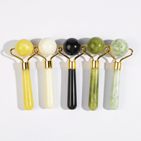Masseur de beauté en jade rond, mini-rouleau portable pour le soin du visage et des yeux avec logo personnalisable