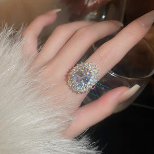 Real Gold Electroplated Zircon Oval Vintage Cobre Luz Lujo Gama alta Accesorios de moda Venta al por mayor Anillo abierto para mujer - Product Image 4